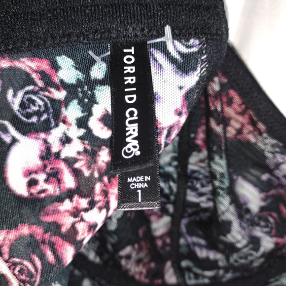 Skull & Roses Mesh Bra NWOT fr Torrid NEW - Picture 3 of 11